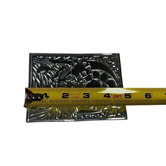 Metal Small embossed 3d Madonna Mary Child Religious Miniature Mini Picture - Picture 3 of 3